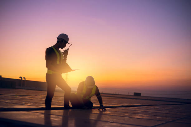 Best Roof Maintenance Services  in Flordell Hills, MO